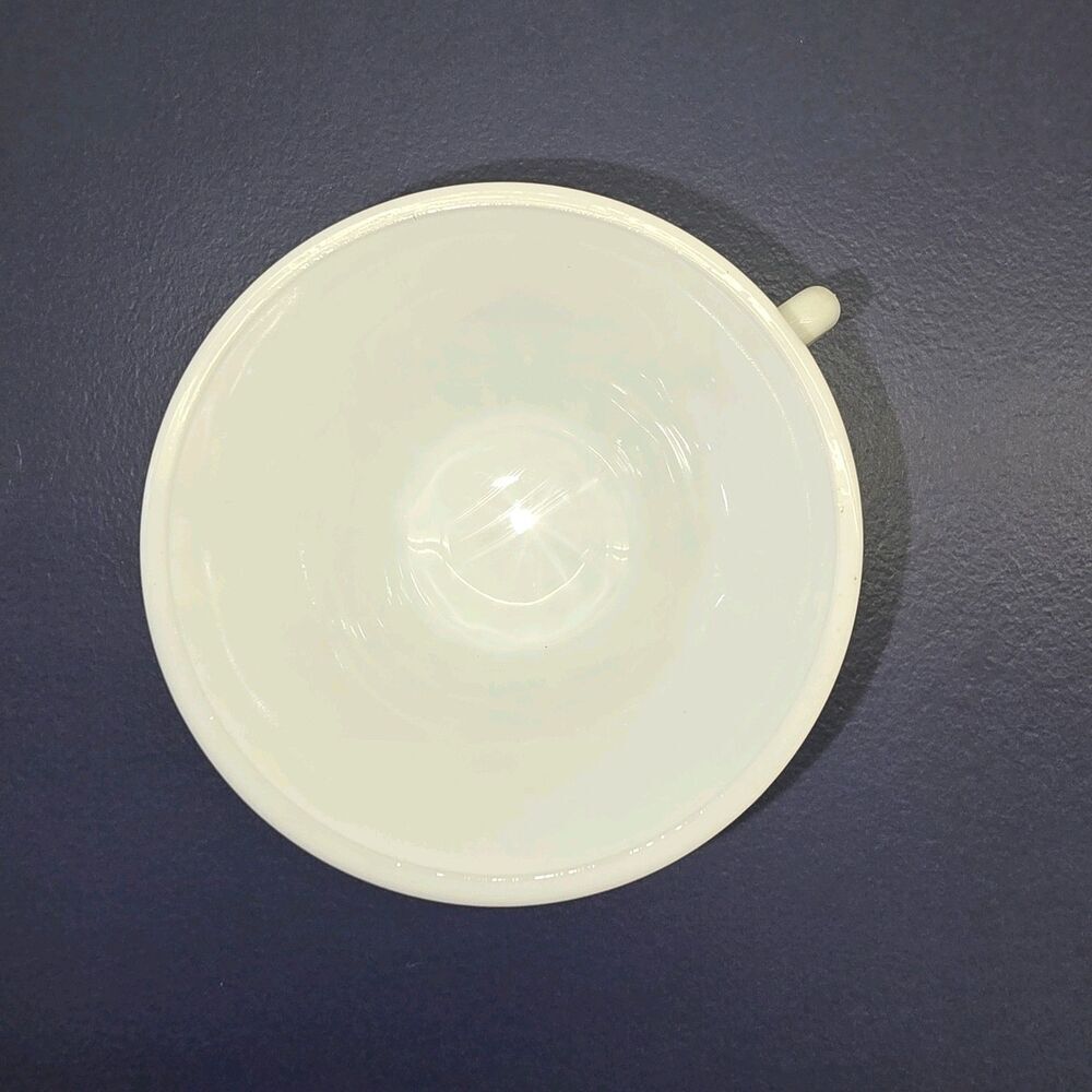 Indiana White Milk  Glass Tea Cups Set Of 4 Colony Harvest Grape Vtg W/O Saucer - Picture 4 of 4